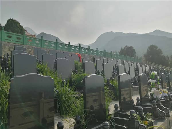 西安九龍山公墓在選擇葬式時有哪些建議?