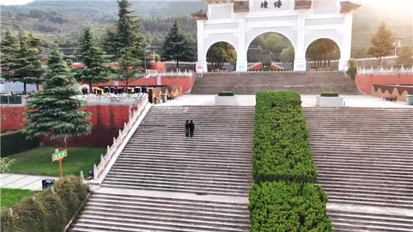 西安霸陵墓園新區電話多少？