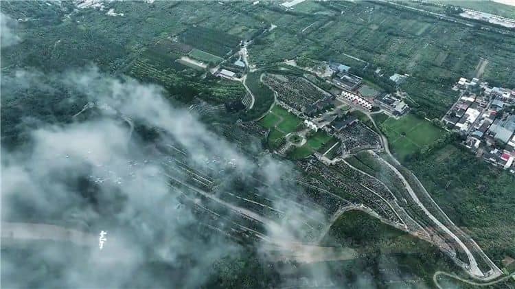 西安霸陵墓園新區的設施完善程度如何?